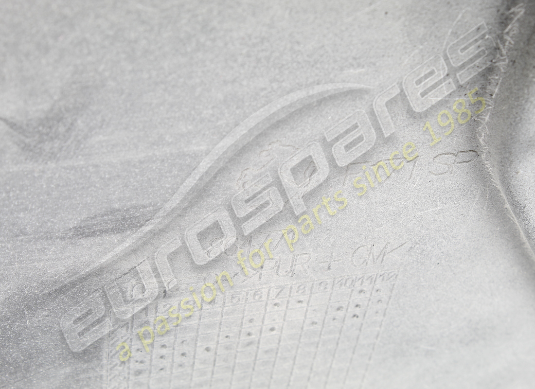 USED FERRARI RICOPRIM. INF LUNOTTO SPIDER. PART NUMBER 973238 (3) used ferrari ricoprim. inf lunotto spider. part number 973238 (3)