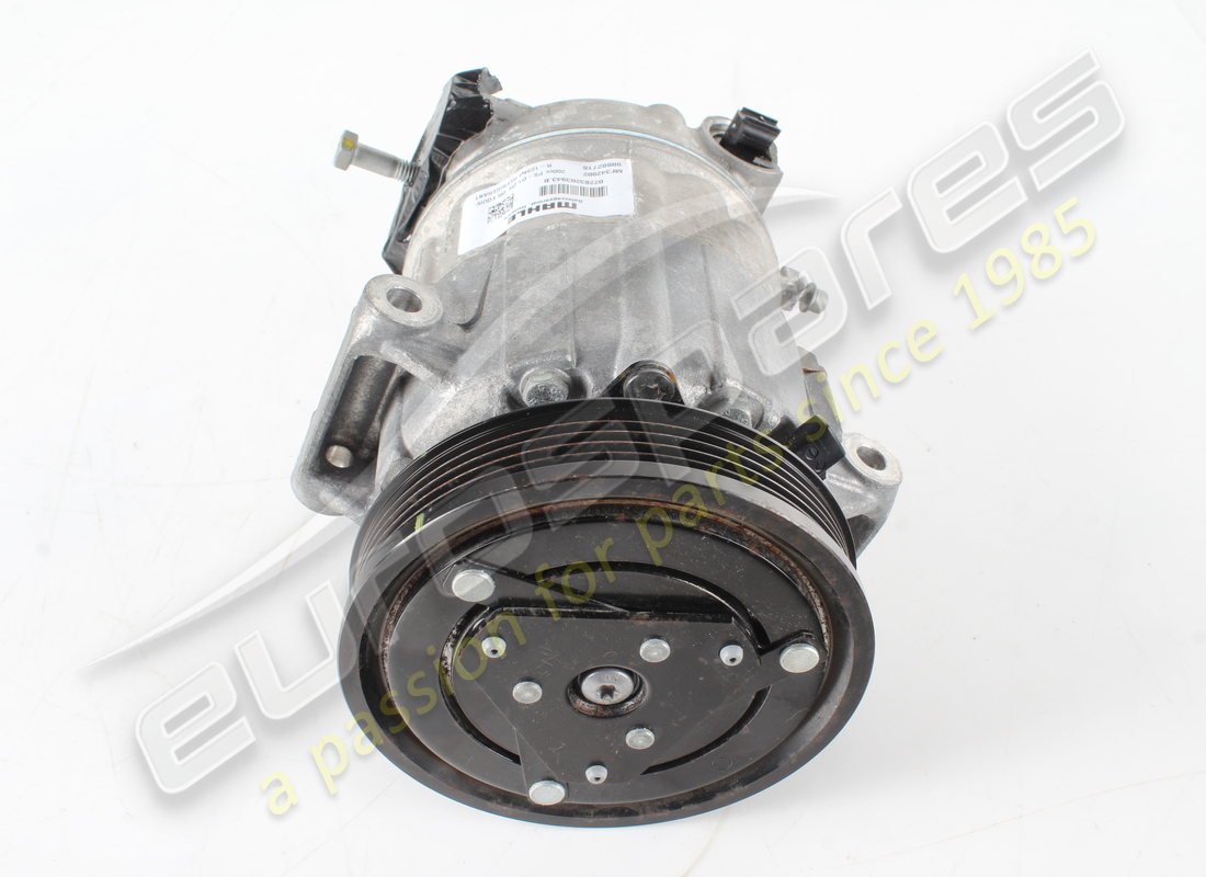 USED Ferrari COMPRESSOR MAHLE WITH VALVE . PART NUMBER 802718 (1)