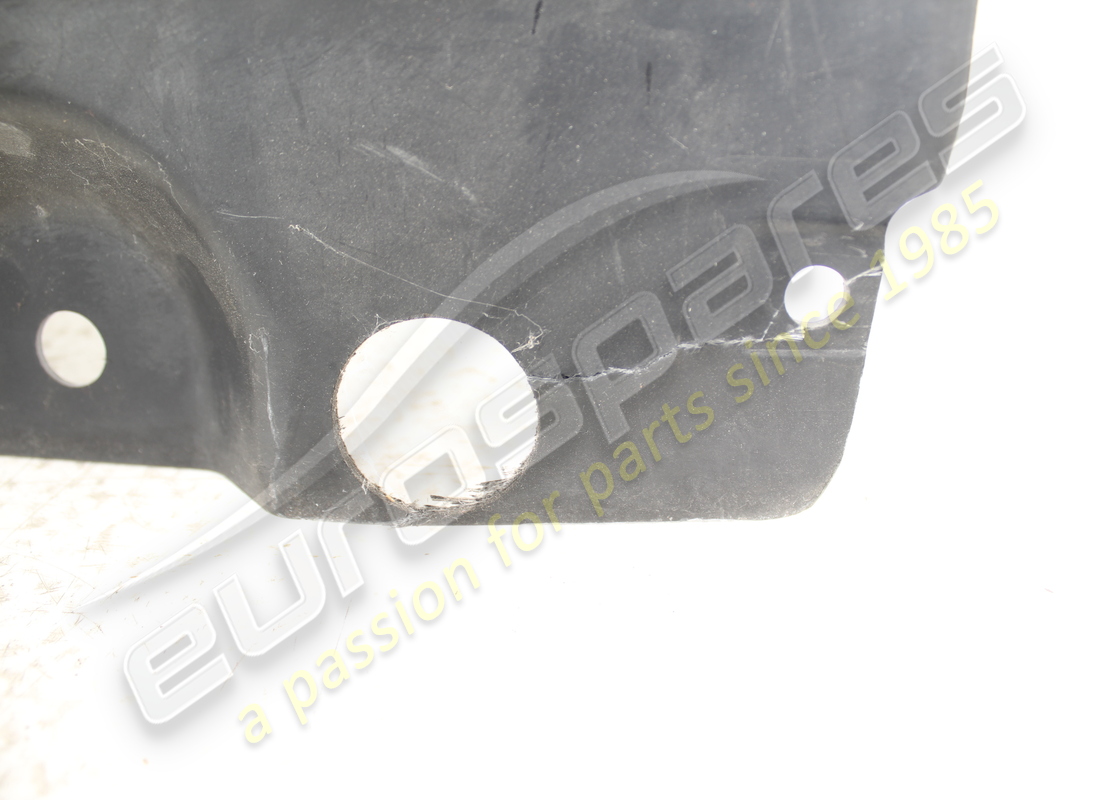 NEW (OTHER) FERRARI FRONT FLAT UNDERTRAY SECTION. PART NUMBER 83916900 (4) new (other) ferrari front flat undertray section. part number 83916900 (4)