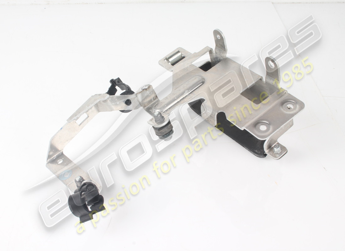 used ferrari staffa sostegno chiller. part number 848233 (4)