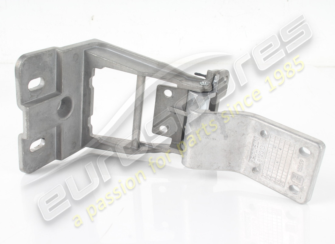 USED Ferrari FUSIONE BRACCIOLO TUNNEL SPI . PART NUMBER 811982 (1)