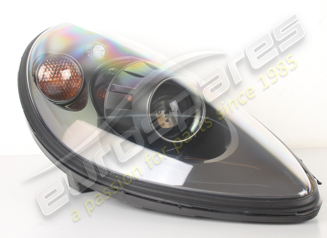 NEW (OTHER) Ferrari RH HEADLIGHT GRIGIO SILVERSTONE LHD . PART NUMBER 68269196 (1)