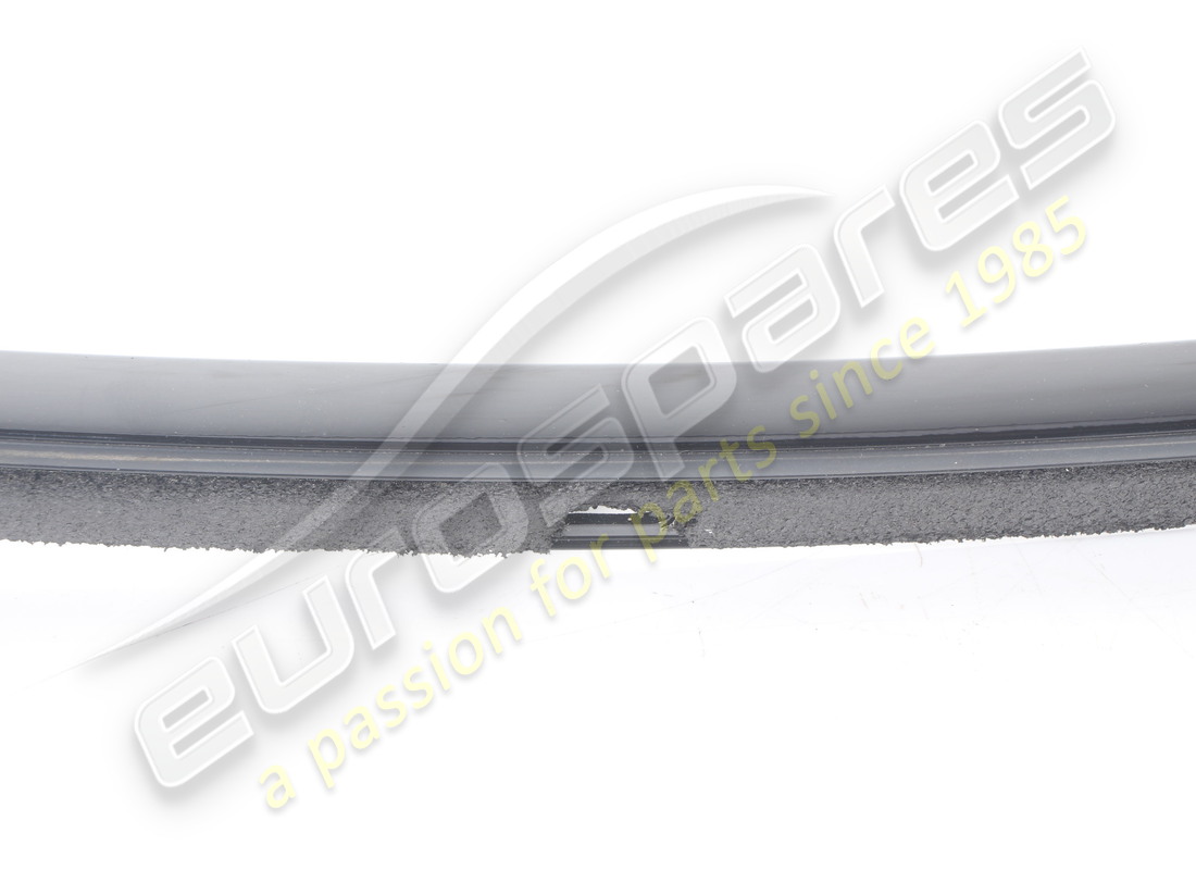 damaged ferrari complete rh roof gutter mouldi. part number 88069500 (8)