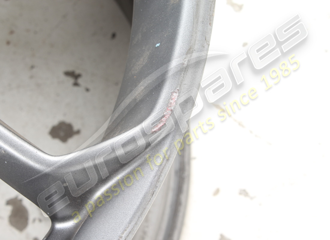 USED LAMBORGHINI REAR WHEEL. PART NUMBER 4T0601017A (7) used lamborghini rear wheel. part number 4t0601017a (7)