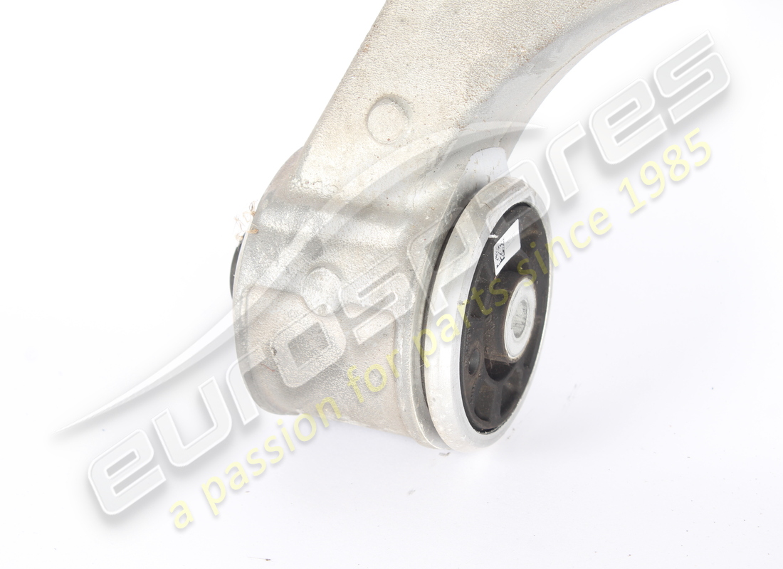 USED MASERATI LOWER SUSPENSION SWING ARM. PART NUMBER 675001729 (4) used maserati lower suspension swing arm. part number 675001729 (4)