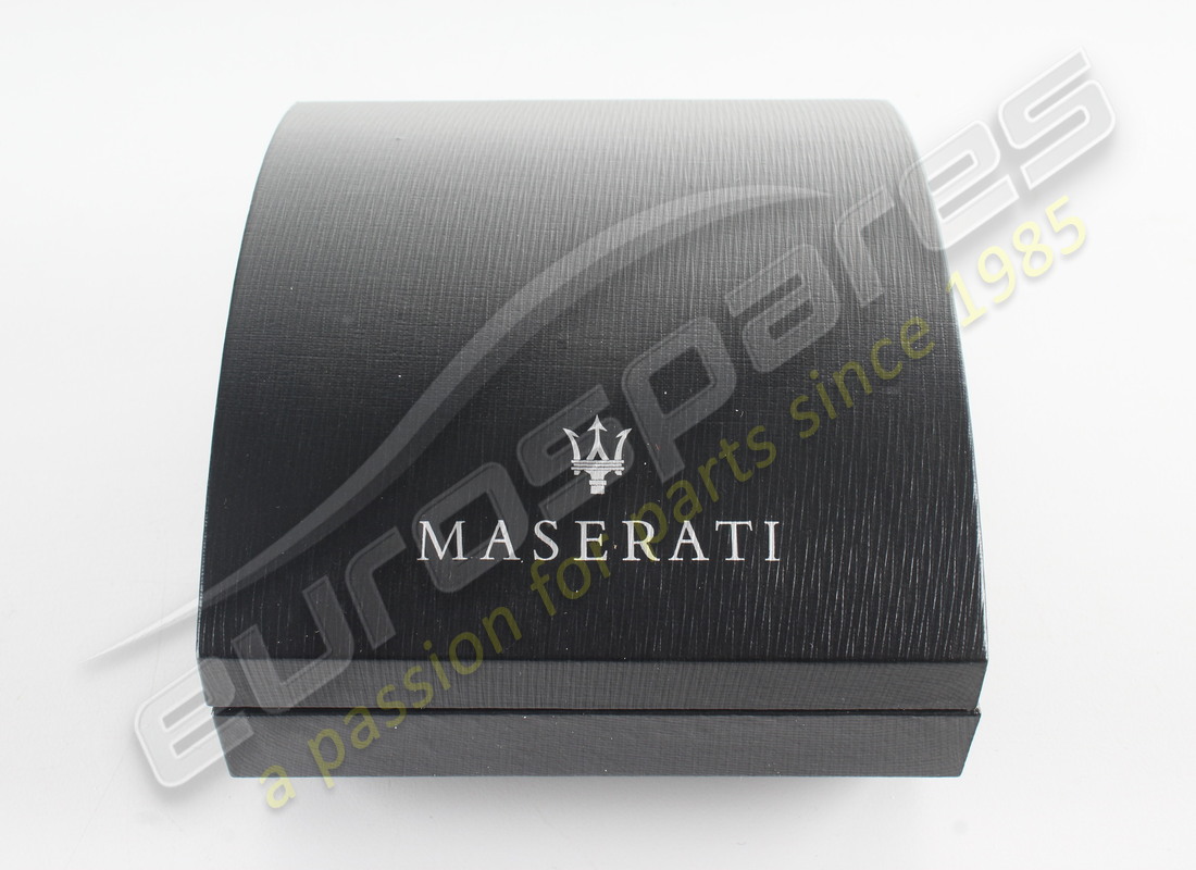 NEW MASERATI SUIT TIE. PART NUMBER EAP1553117 (2) new maserati suit tie. part number eap1553117 (2)