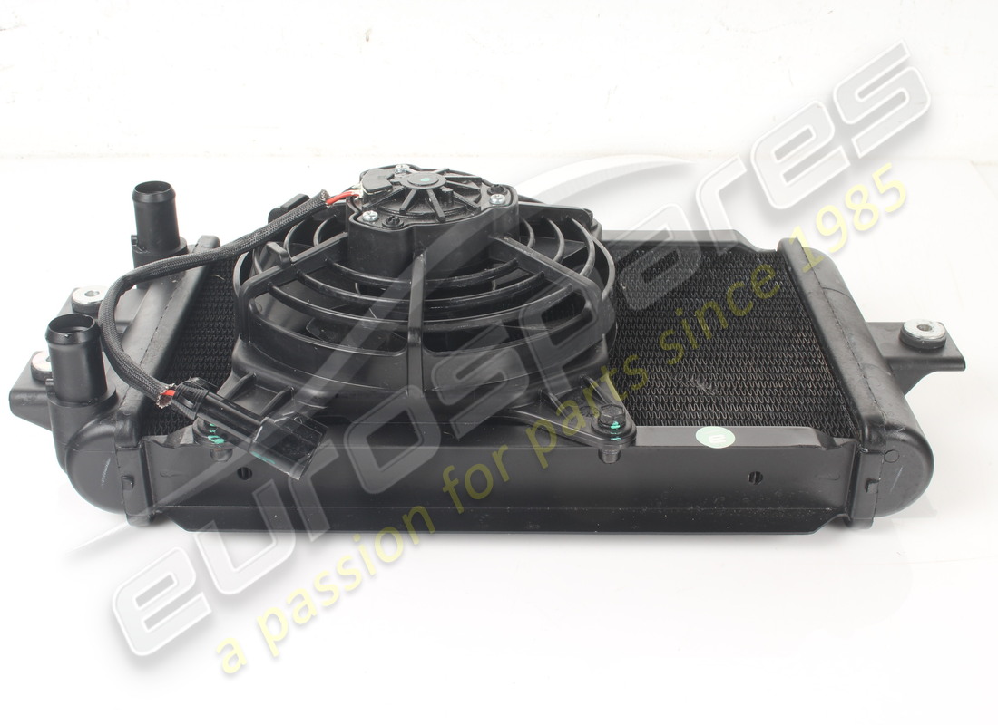 USED FERRARI RADIATOR RAFFR INVERTER DEFINIT. PART NUMBER 916353 (3) used ferrari radiator raffr inverter definit. part number 916353 (3)