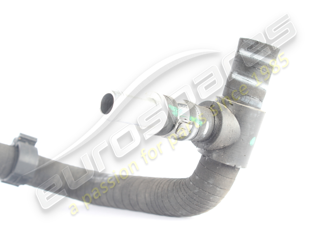 used ferrari manicotto ingresso radiatore. part number 968516 (2)