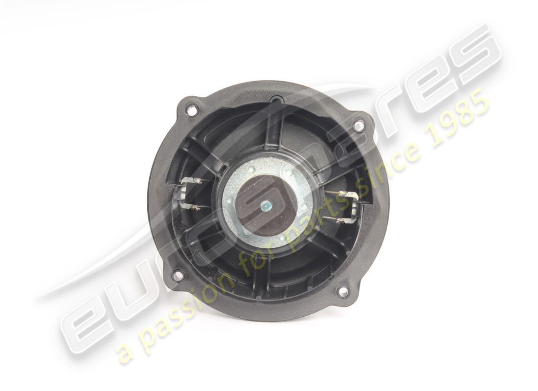 USED FERRARI WOOFER. PART NUMBER 334279 (2) used ferrari woofer. part number 334279 (2)