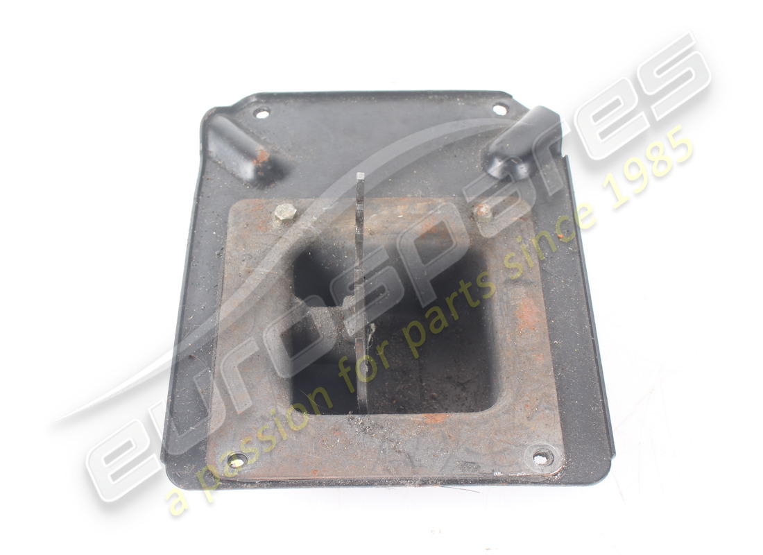 used maserati complete plate on tunnel. part number 365209151 (2)