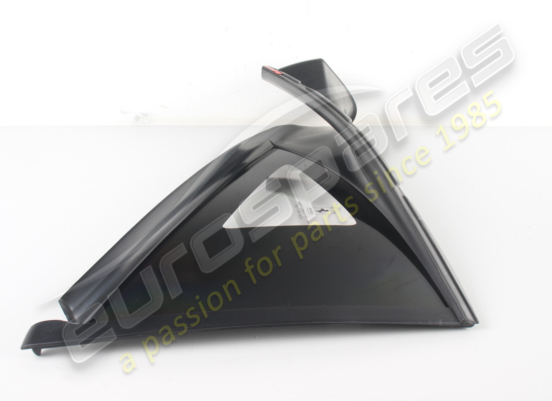 NEW FERRARI COMPLETE RH LATERAL LEXAN. PART NUMBER 83925500 (4) new ferrari complete rh lateral lexan. part number 83925500 (4)