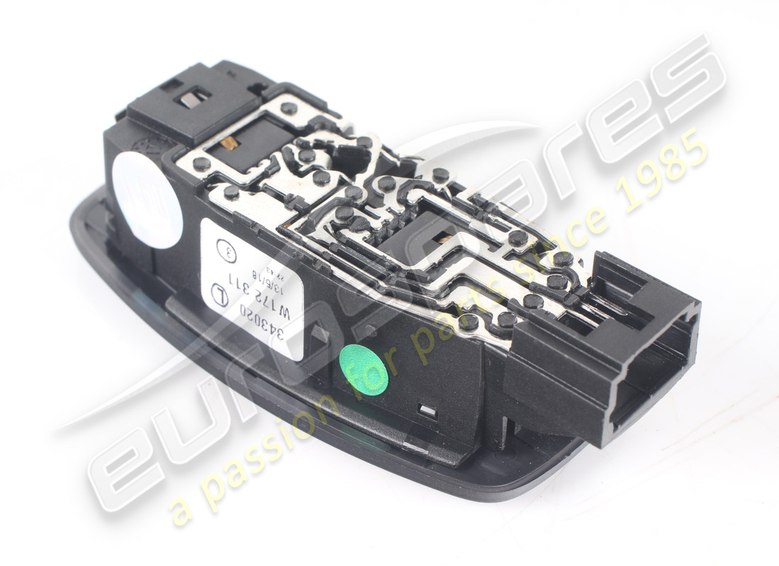 used ferrari lh rear ceiling light unit. part number 343020 (3)