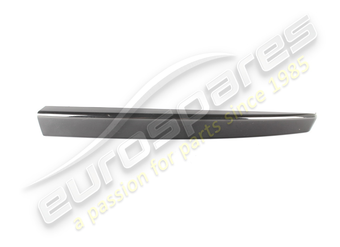 USED MASERATI RH FRONT COVER (BLACK). PART NUMBER 670093074 (1) used maserati rh front cover (black). part number 670093074 (1)