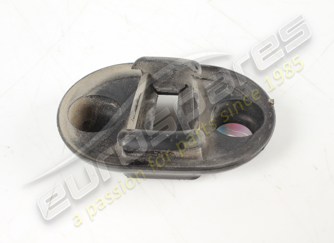USED FERRARI DOOR ARRESTER TIE-ROD SEAL. PART NUMBER 83897000 (2) used ferrari door arrester tie-rod seal. part number 83897000 (2)