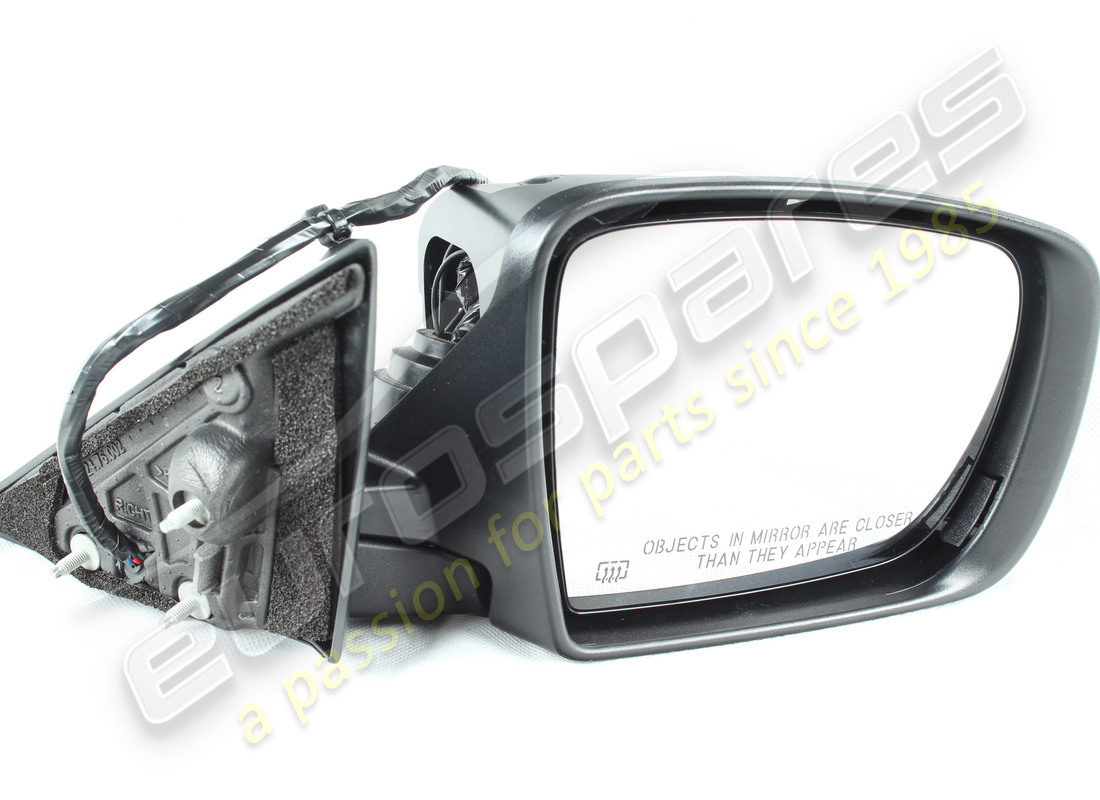 NEW MASERATI RH REAR VIEW MIRROR. PART NUMBER 670048062 (1) new maserati rh rear view mirror. part number 670048062 (1)