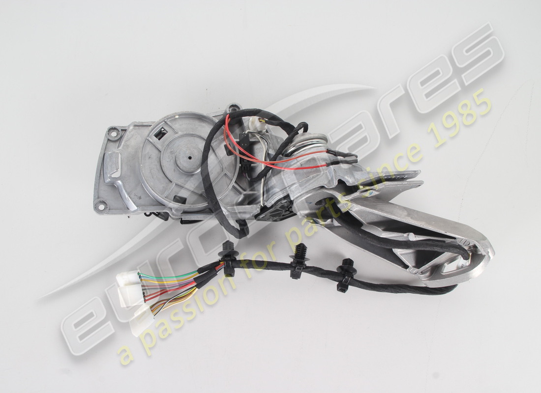 NEW FERRARI TRICOLORE ITALY FLAG DOOR MIRROR. PART NUMBER 70002196 (9) new ferrari tricolore italy flag door mirror. part number 70002196 (9)