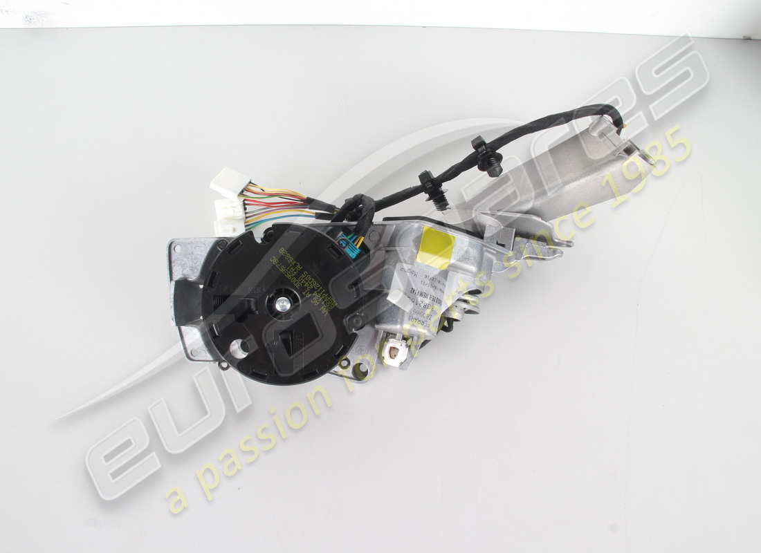 NEW FERRARI TRICOLORE ITALY FLAG DOOR MIRROR. PART NUMBER 70002196 (10) new ferrari tricolore italy flag door mirror. part number 70002196 (10)