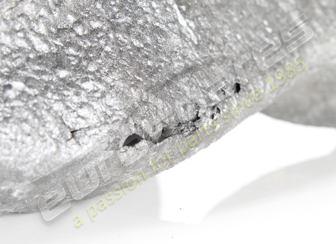 USED FERRARI LH AIR INTAKE COMPLETE. PART NUMBER 65990900 (3) used ferrari lh air intake complete. part number 65990900 (3)