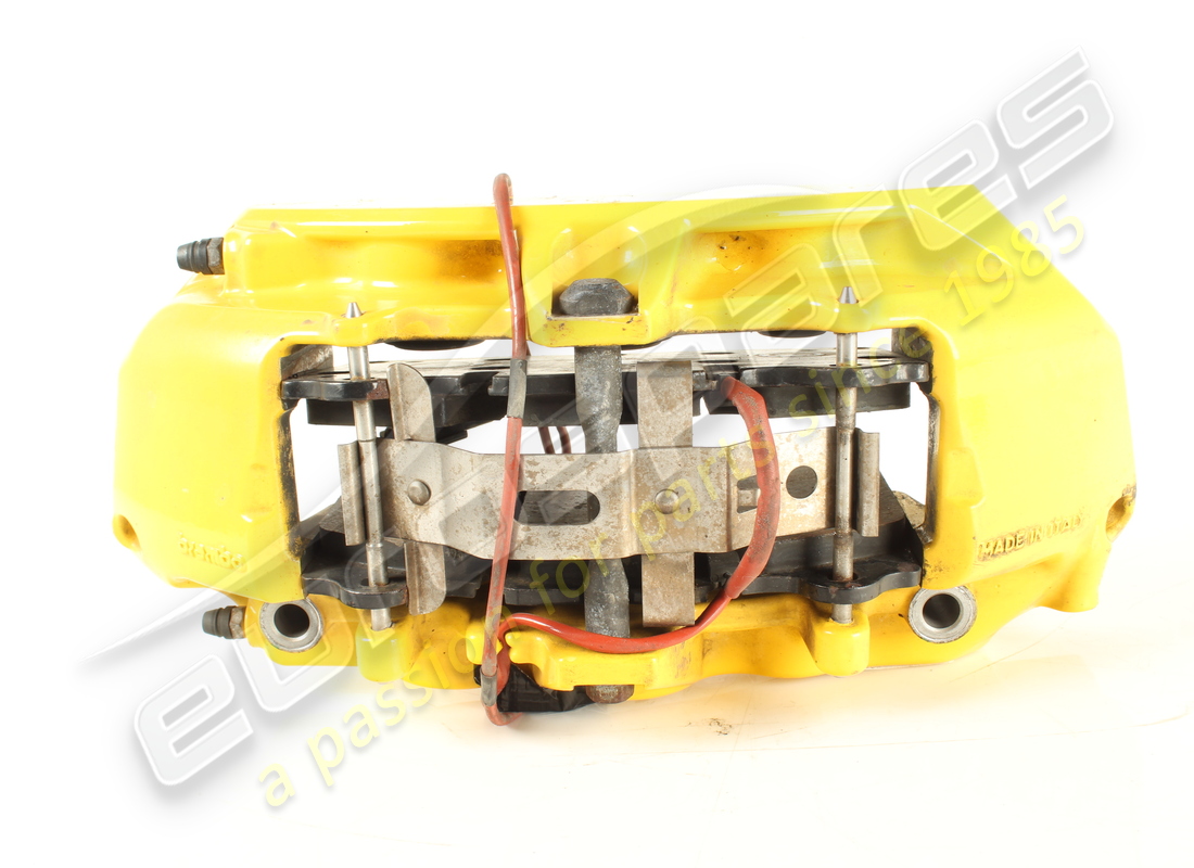 used ferrari front rh caliper with pads -. part number 267318 (3)