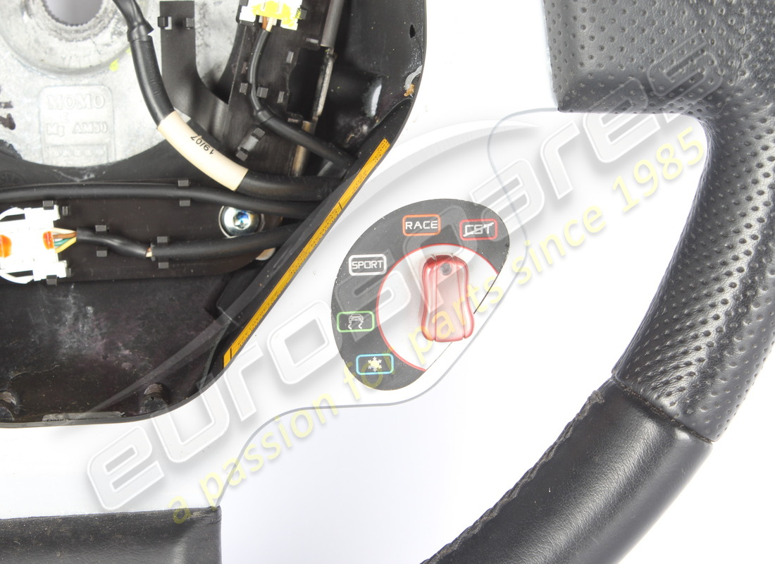 USED FERRARI VOLANTE GUIDA STD.-P.NERO 11. PART NUMBER 80898100 (3) used ferrari volante guida std.-p.nero 11. part number 80898100 (3)