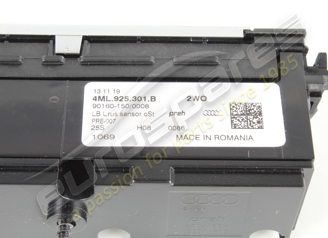 USED LAMBORGHINI SWITCH STRIP. PART NUMBER 4ML925301B (7) used lamborghini switch strip. part number 4ml925301b (7)