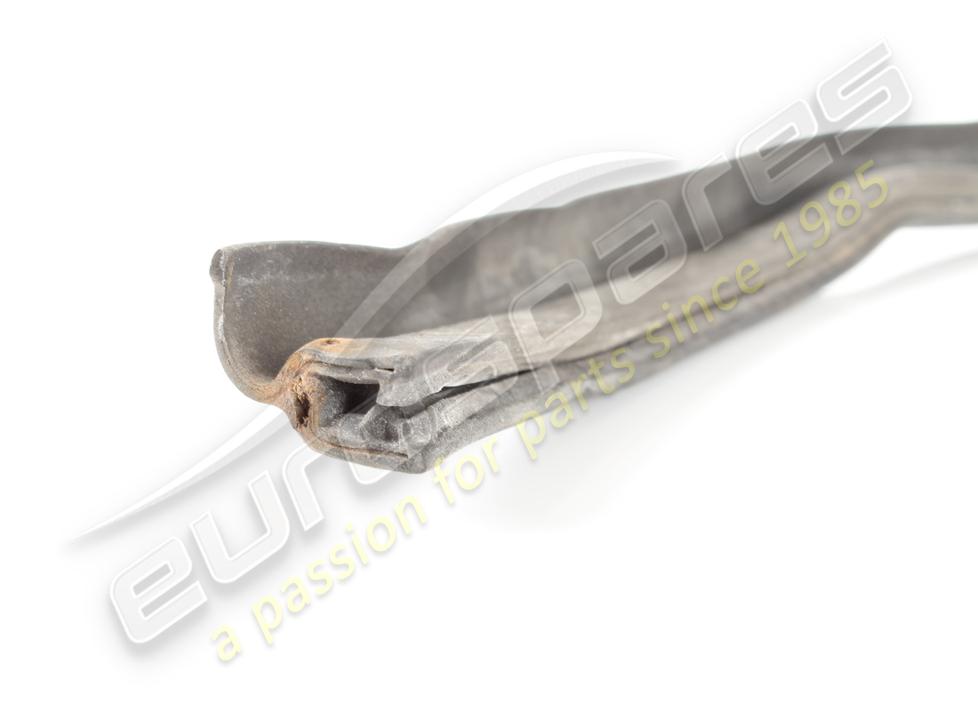 used ferrari front gasket. part number 65248500 (2)