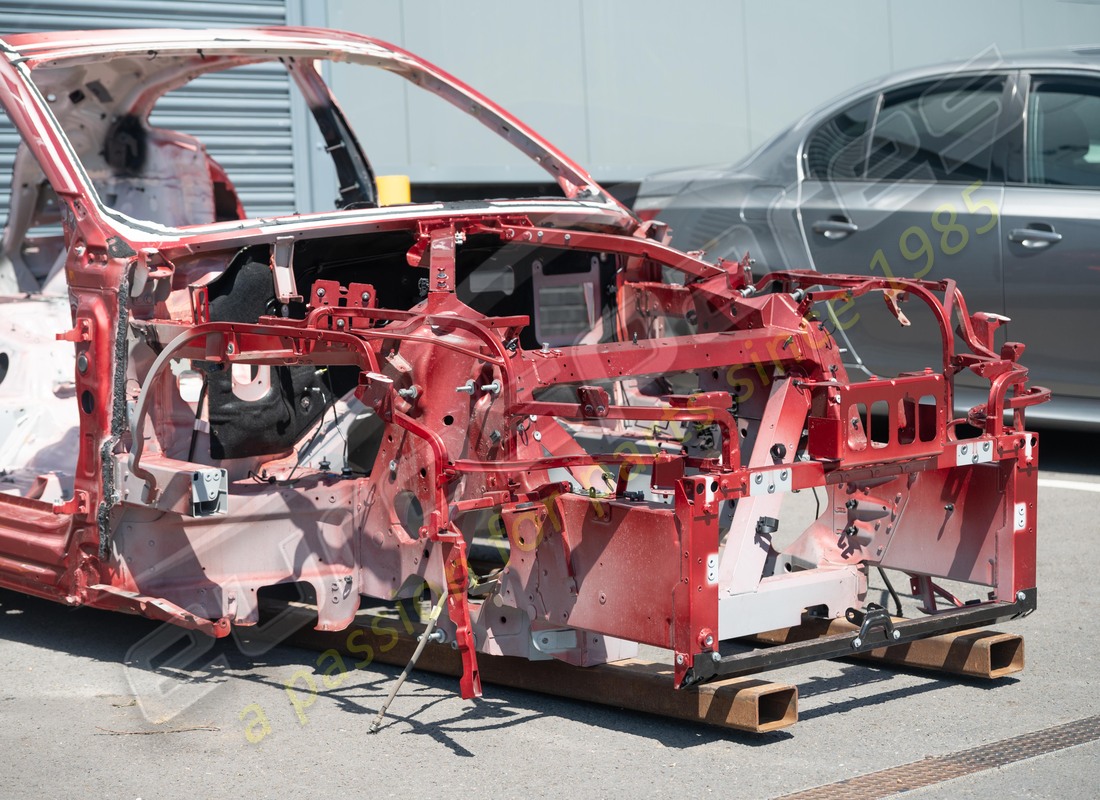 USED FERRARI FRONT CHASSIS. PART NUMBER EAP1552616 (2) used ferrari front chassis. part number eap1552616 (2)