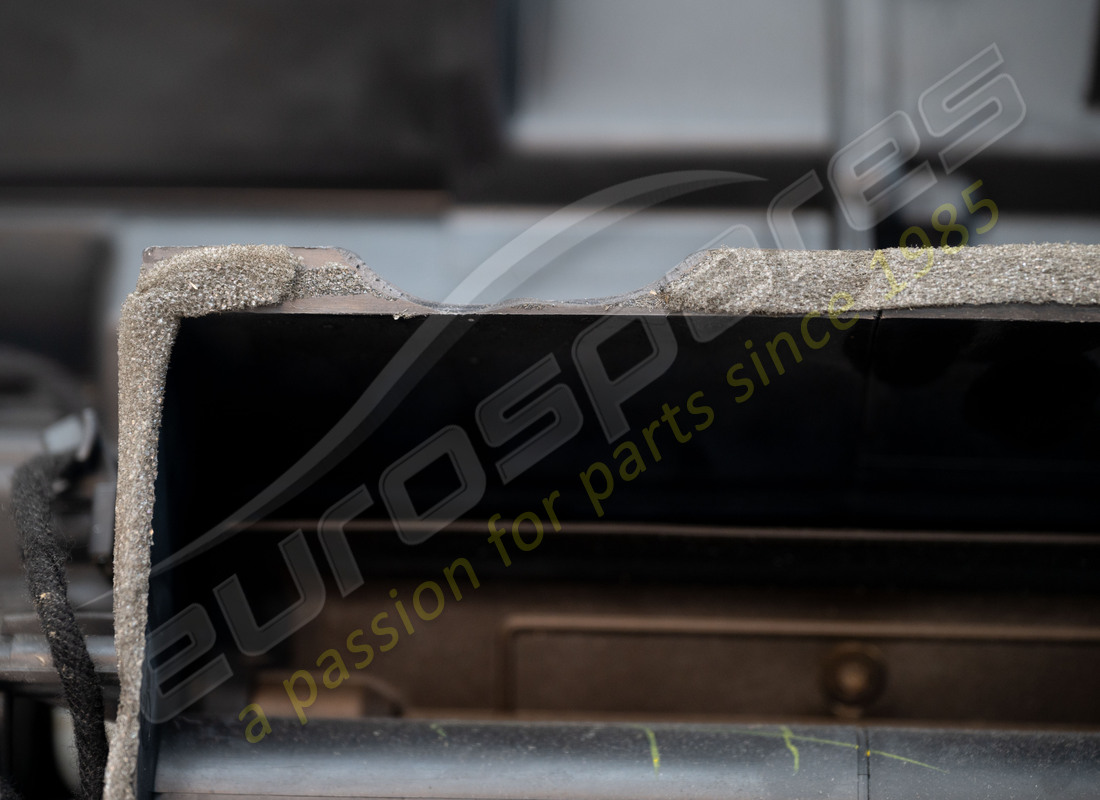 DAMAGED LAMBORGHINI HEATER MATRIX. PART NUMBER 400820351C (4) damaged lamborghini heater matrix. part number 400820351c (4)