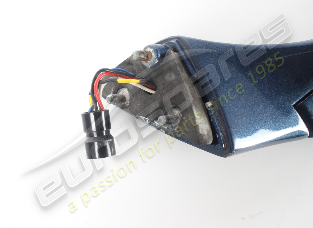 used ferrari lh door mirror rhd part number 62867610 (3)