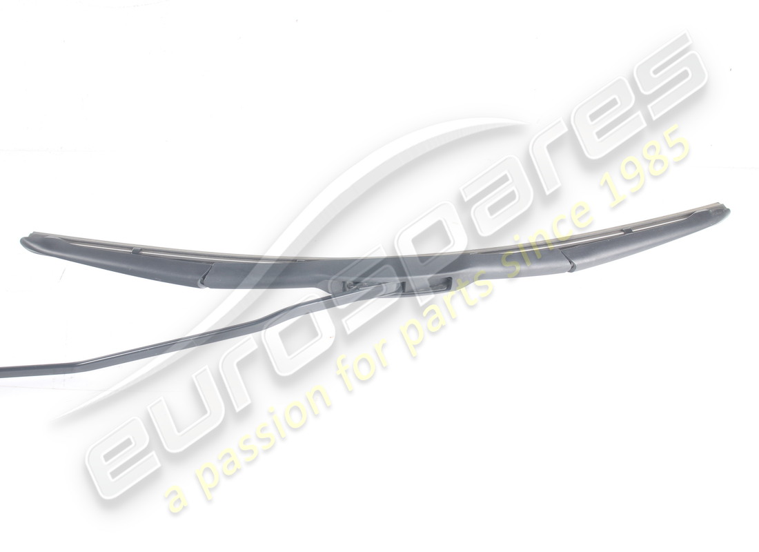 used ferrari passenger side windscreen wi. part number 83994500 (5)