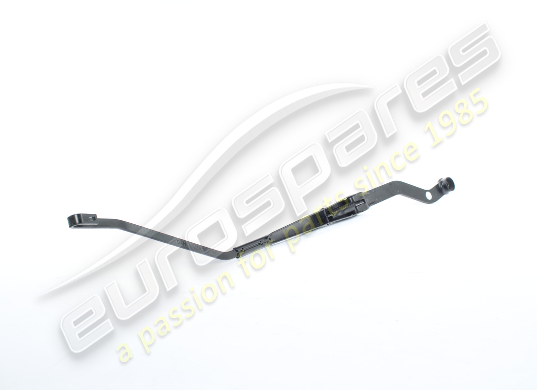 used ferrari passenger side windshield wi. part number 80840900 (2)