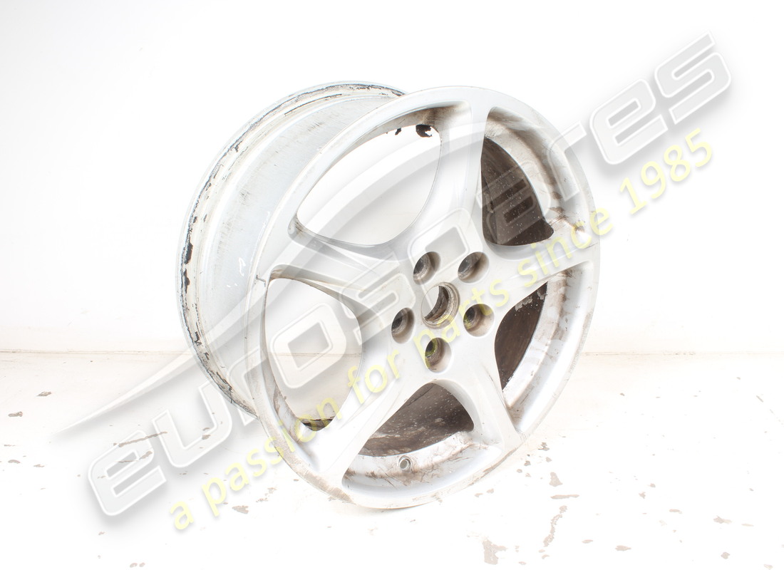 used ferrari front wheel rim 8jx18. part number 194186 (5)