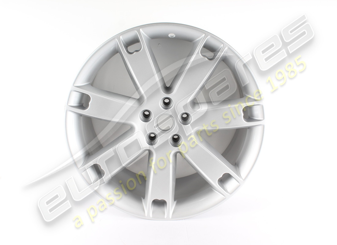 NEW (OTHER) MASERATI REAR WHEEL RIM 20 20 SEVEN SPOKES - SILVER. PART NUMBER 82381006 (1) new (other) maserati rear wheel rim 20 20 seven spokes - silver. part number 82381006 (1)