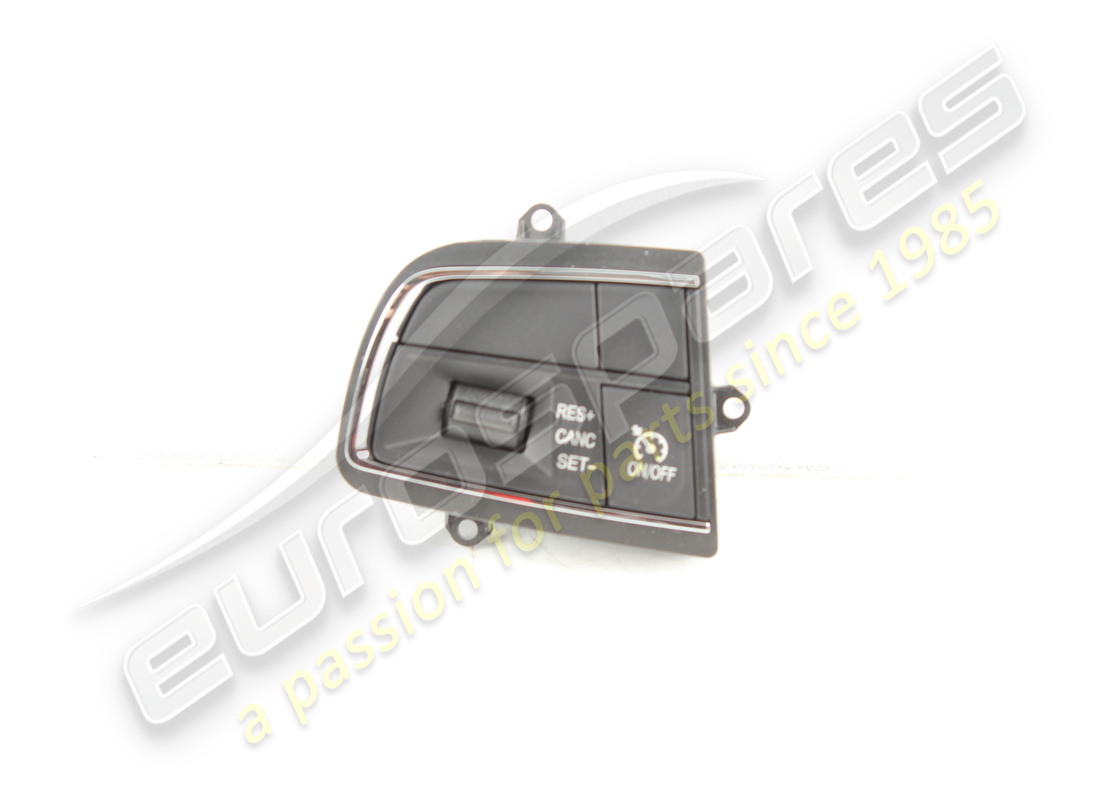 NEW MASERATI CONTROL ON STEERING WHEEL KI. PART NUMBER 673004370 (1) new maserati control on steering wheel ki. part number 673004370 (1)