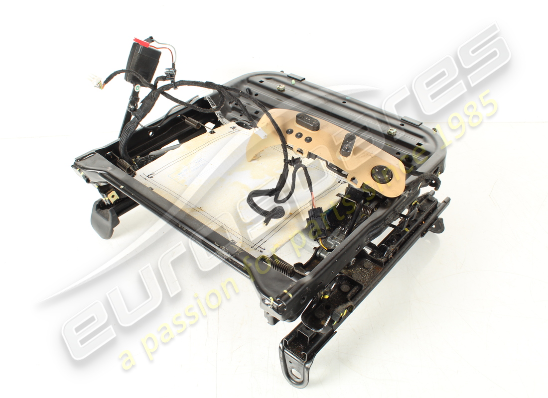 used maserati front rh cushion structure r. part number 980139483 (3)