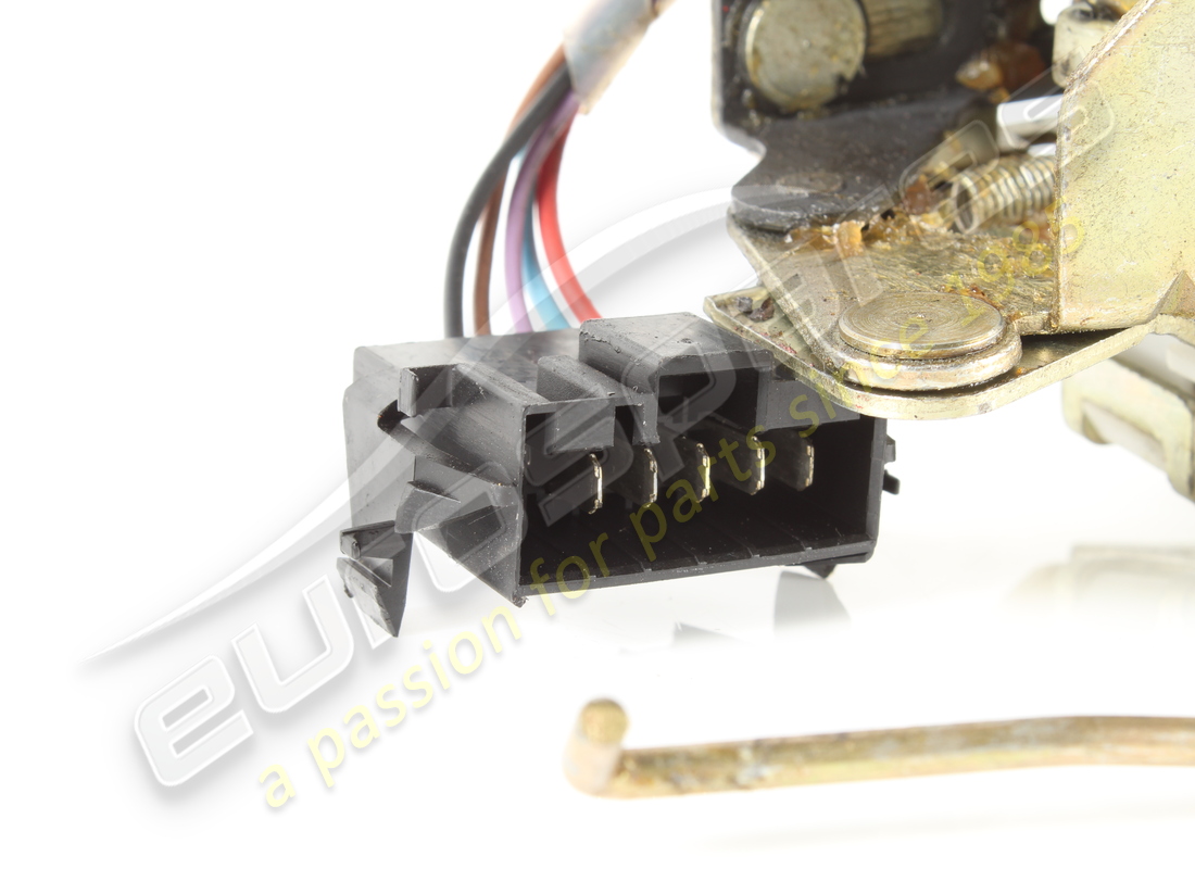 USED FERRARI LH DOOR LOCK. PART NUMBER 64312600 (2) used ferrari lh door lock. part number 64312600 (2)