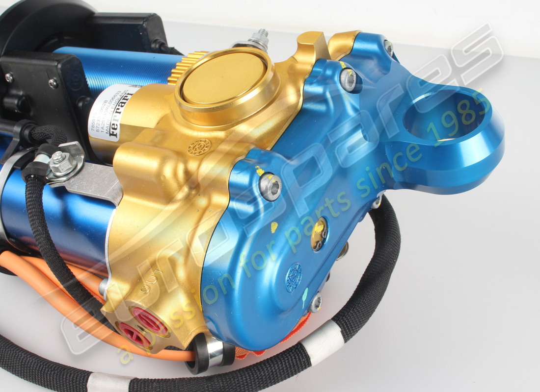 NEW FERRARI LH REAR SHOCK ABSORBER. PART NUMBER 785515 (4) new ferrari lh rear shock absorber. part number 785515 (4)