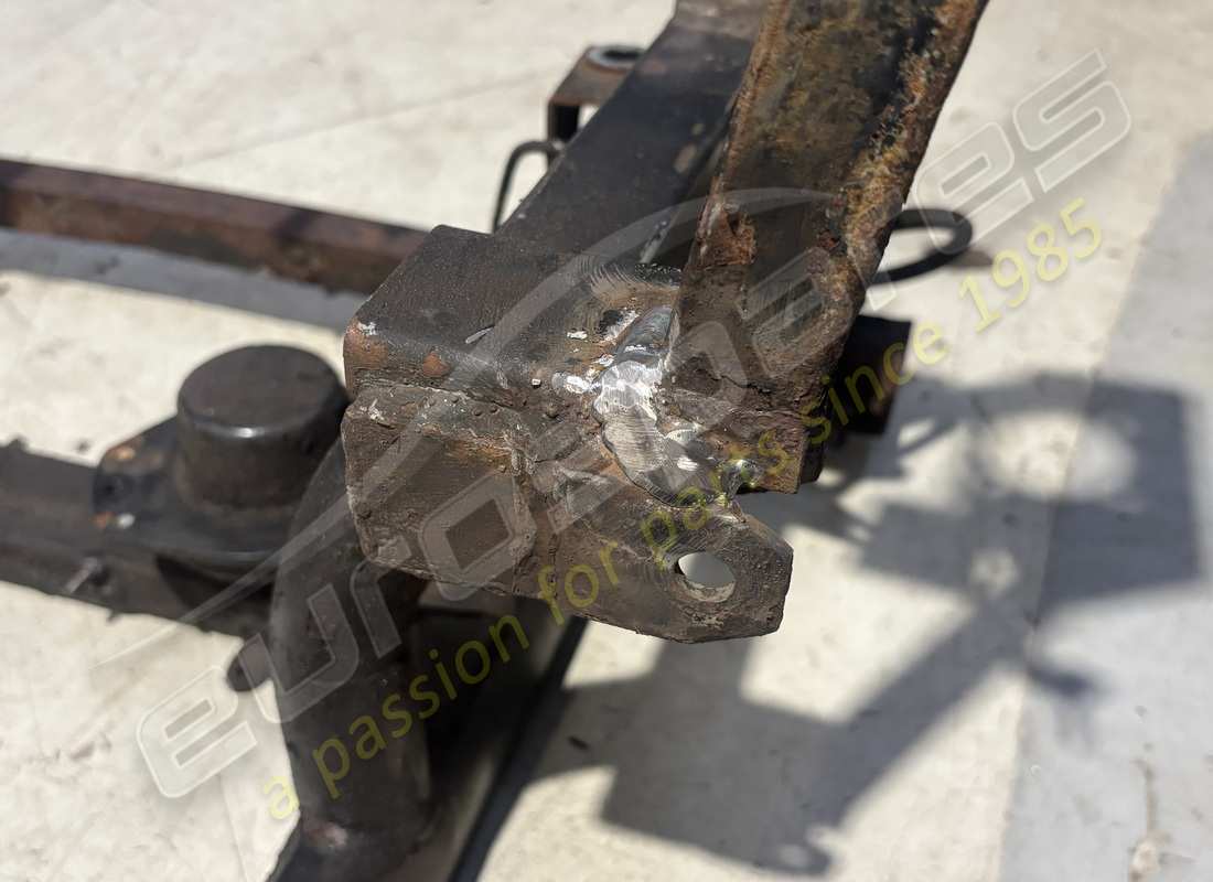 USED FERRARI REMOVABLE FRAME RHD PART NUMBER 128013 (9) used ferrari removable frame rhd part number 128013 (9)