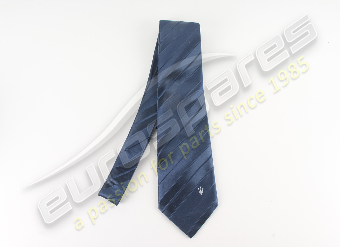 NEW MASERATI SUIT TIE. PART NUMBER EAP1553117 (3) new maserati suit tie. part number eap1553117 (3)