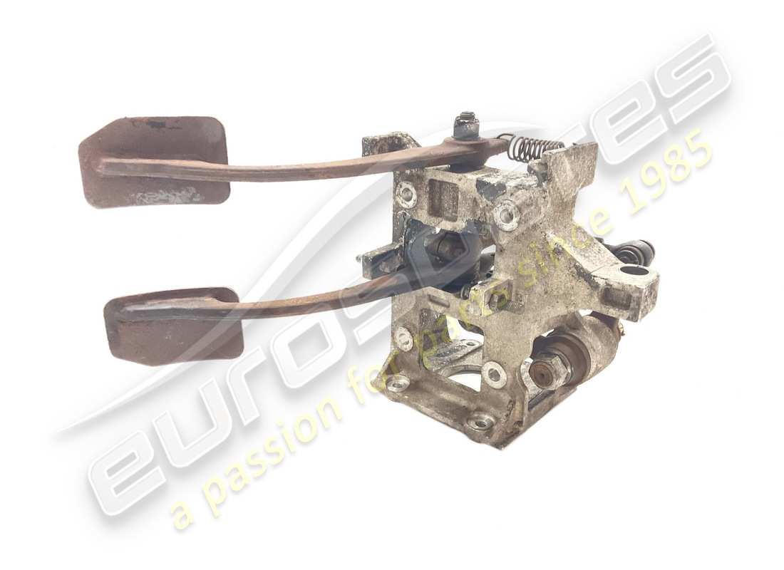 USED EUROSPARES FERRARI 246 RHD PEDAL BOX COMPLETE. PART NUMBER EAP1447619 (5) used eurospares ferrari 246 rhd pedal box complete. part number eap1447619 (5)