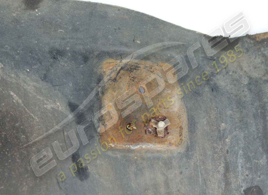 used ferrari front gravel guard for lh part number 66850100 (3)