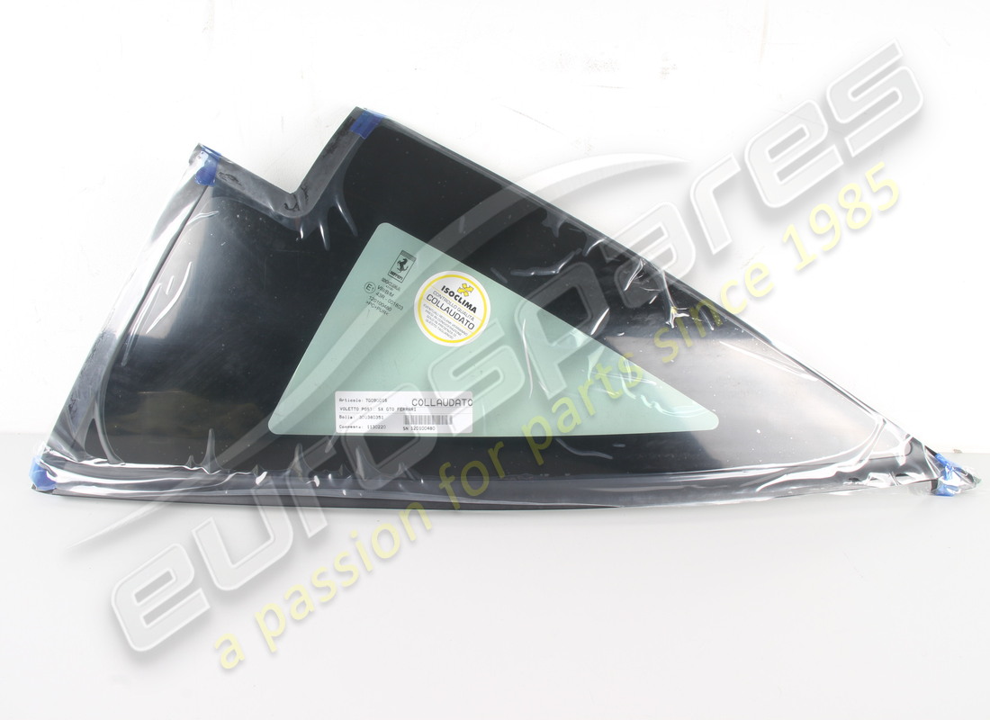 new ferrari lh rear quarterlight. part number 82989000 (1)