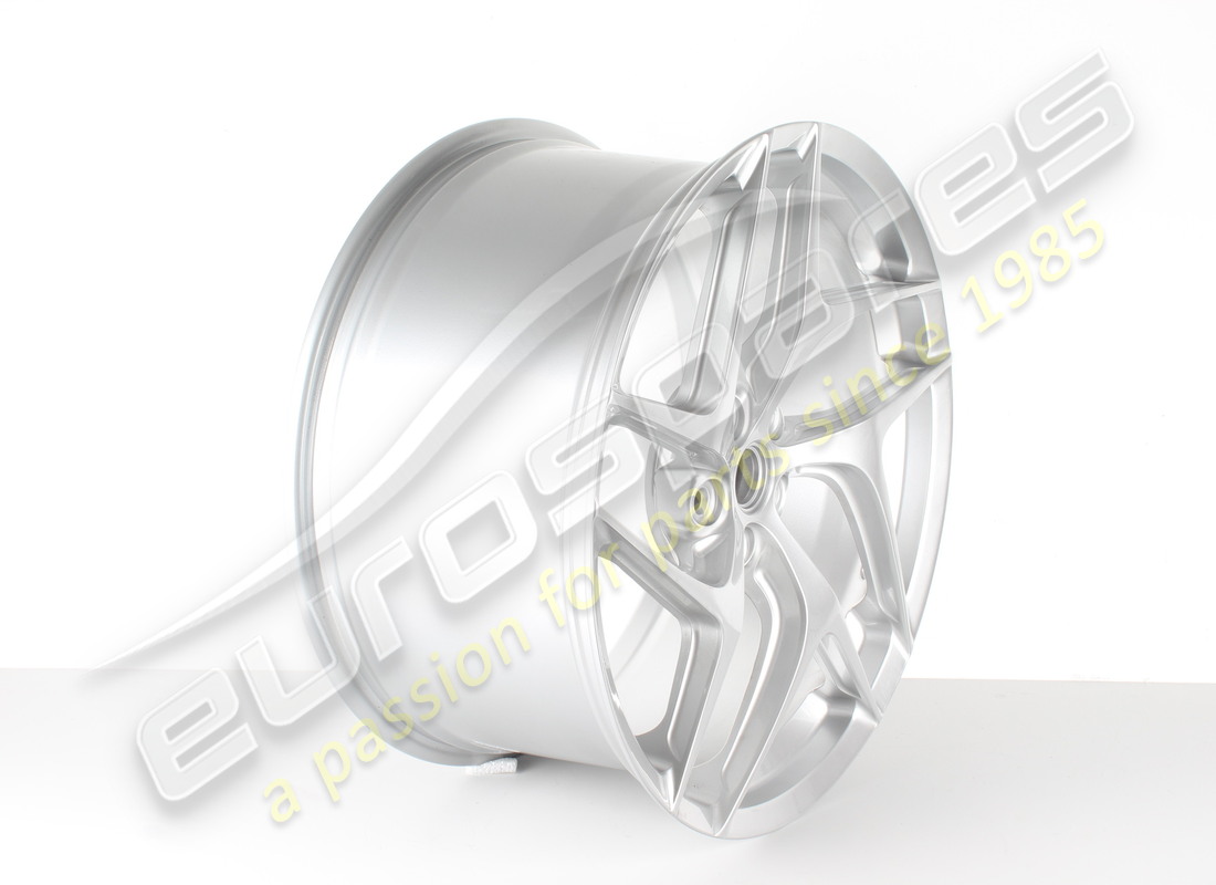 RECONDITIONED FERRARI LH FRONT WHEEL. PART NUMBER 323850 (2) reconditioned ferrari lh front wheel. part number 323850 (2)