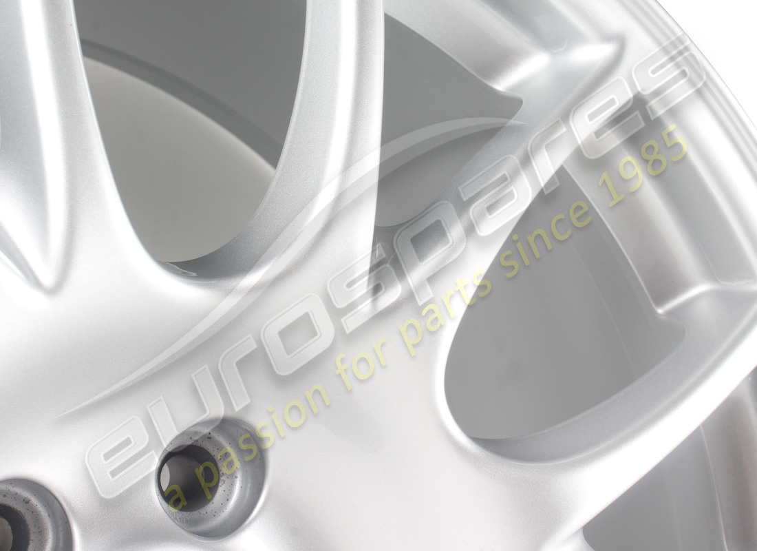 new ferrari rear wheel rim. part number 239654 (2)