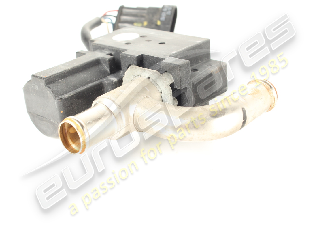 used ferrari rh tgk valve. part number 67635900 (4)