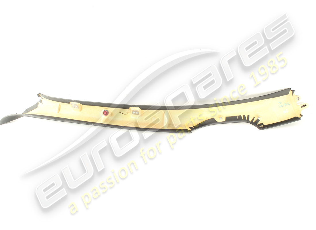 used ferrari rh windscreen pillar trim. part number 82901112 (2)
