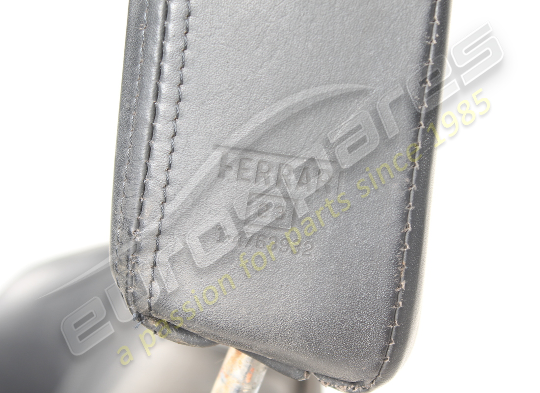 USED FERRARI LH FRONT SEAT COMPLETE. PART NUMBER 61561500 (10) used ferrari lh front seat complete. part number 61561500 (10)
