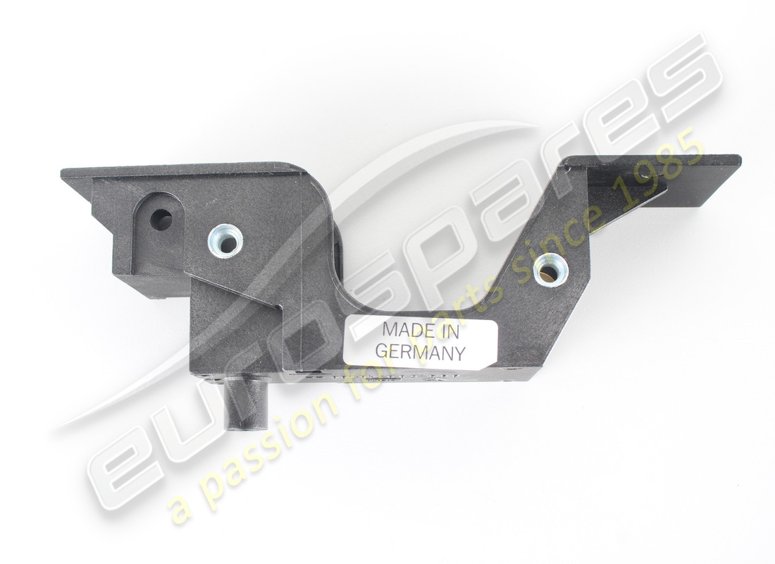 new porsche housing. part number 9935381020001c (2)