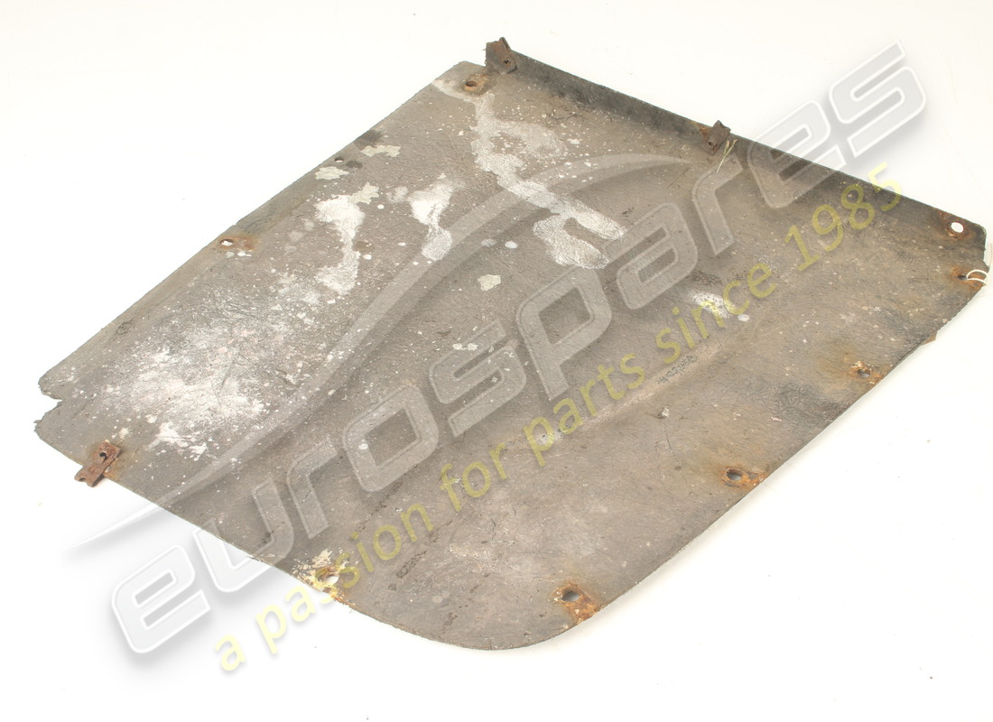 USED FERRARI LH COVER. PART NUMBER 61947300 (3) used ferrari lh cover. part number 61947300 (3)