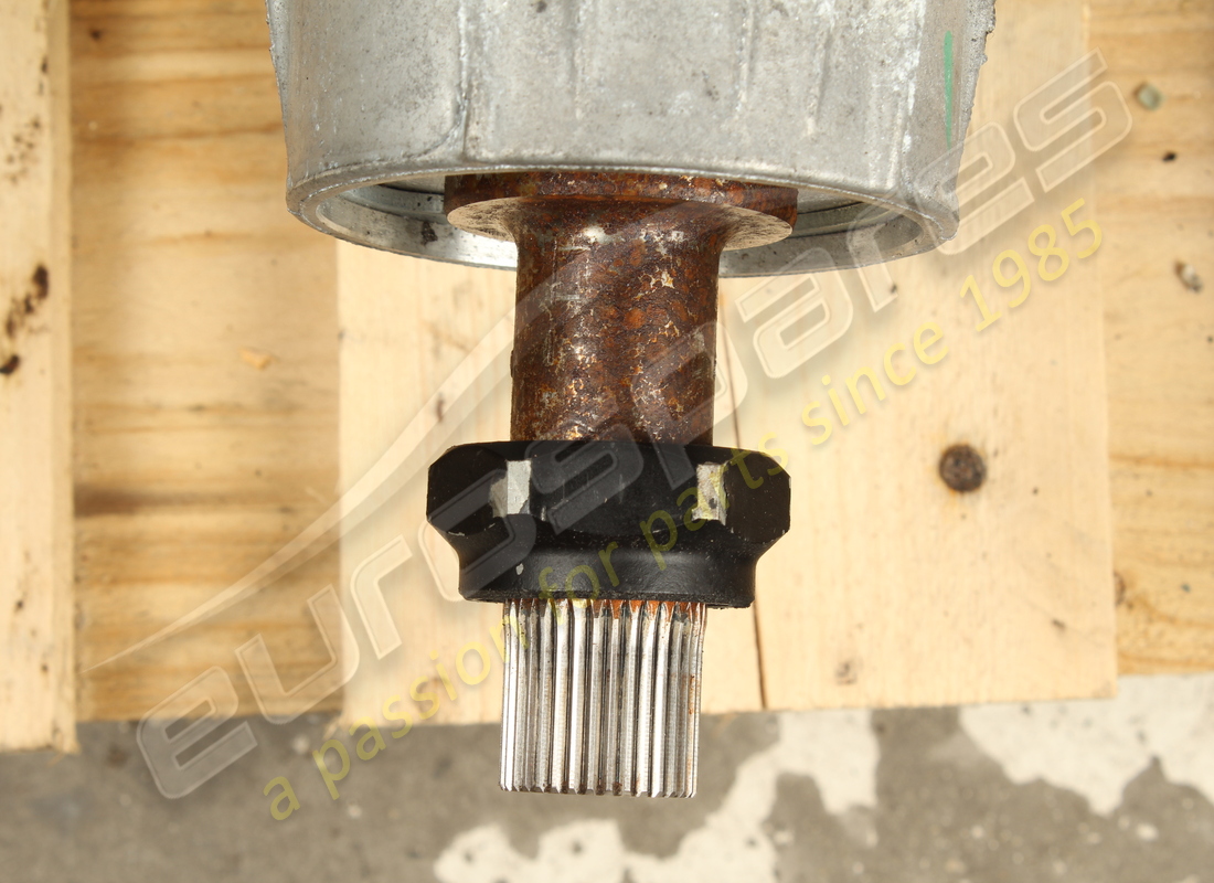 USED FERRARI COMPLETE DCT GEARBOX. PART NUMBER 790512 (9) used ferrari complete dct gearbox. part number 790512 (9)